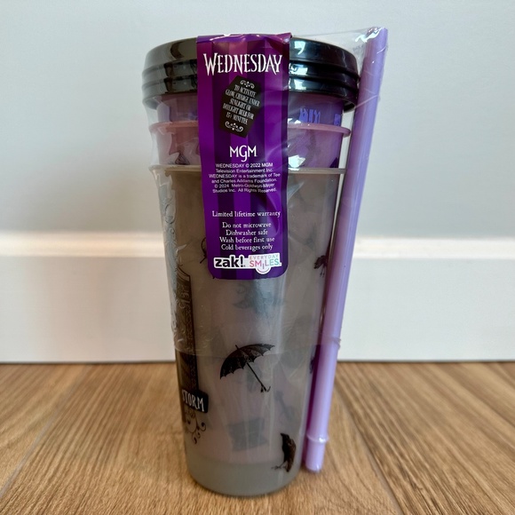 Zak! Designs 3-Pack Wednesday Nevermore Academy Glow in the Dark Tumblers 25 oz - Picture 3 of 14